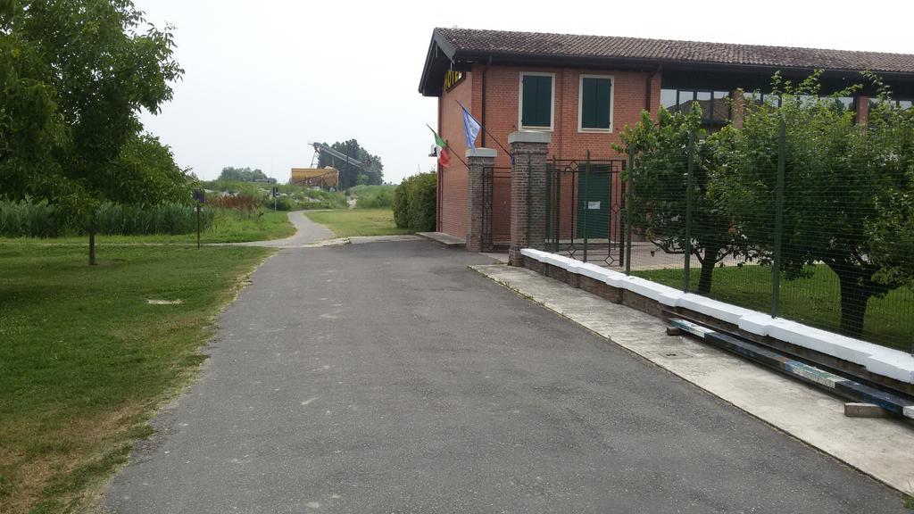 Albergo Del Po Viadana Eksteriør bilde
