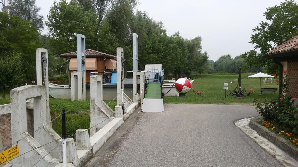 Albergo Del Po Viadana Eksteriør bilde